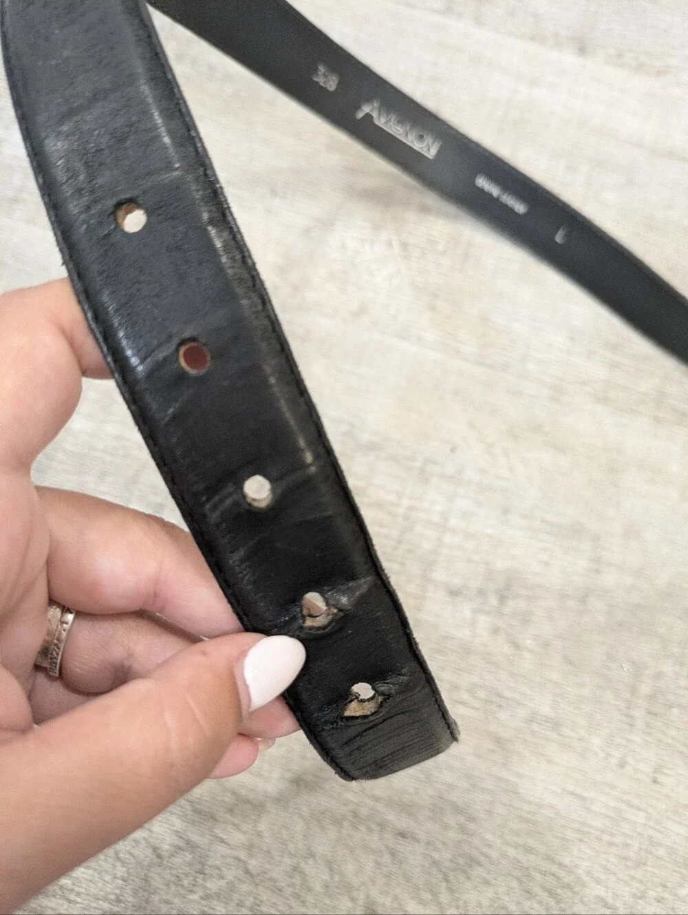 Vintage Avignon Gold Buckle Black Genuine Leather Belt